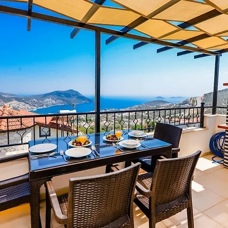 Luxuriously Furnished Penthouse With Terrace Pool And Jacuzzi In Kalkan * 카스