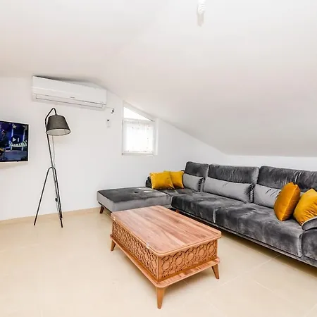 Luxuriously Furnished Penthouse With Terrace Pool And Jacuzzi In Kalkan * 카스